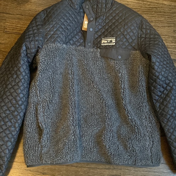 Rare Women’s Mixed Snap T Pullover - Picture 2 of 8